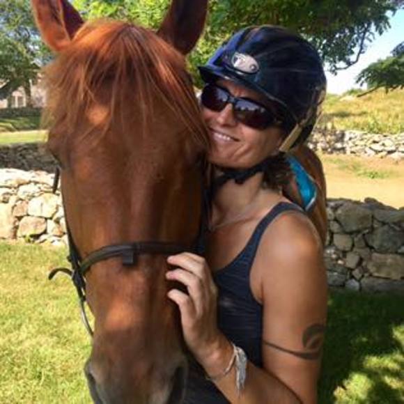 Meet your Posher, Simone - Picture 1 of 1